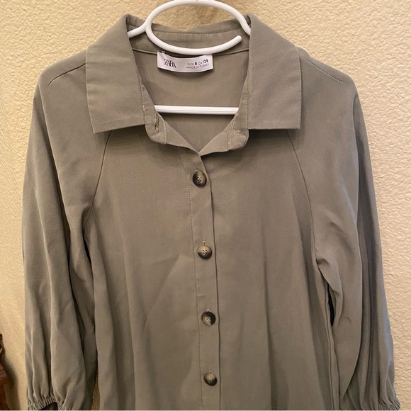 ZARA Girls Kids Light Olive Button Front Ruffled Dress Size 8 Yrs - Picture 2 of 8